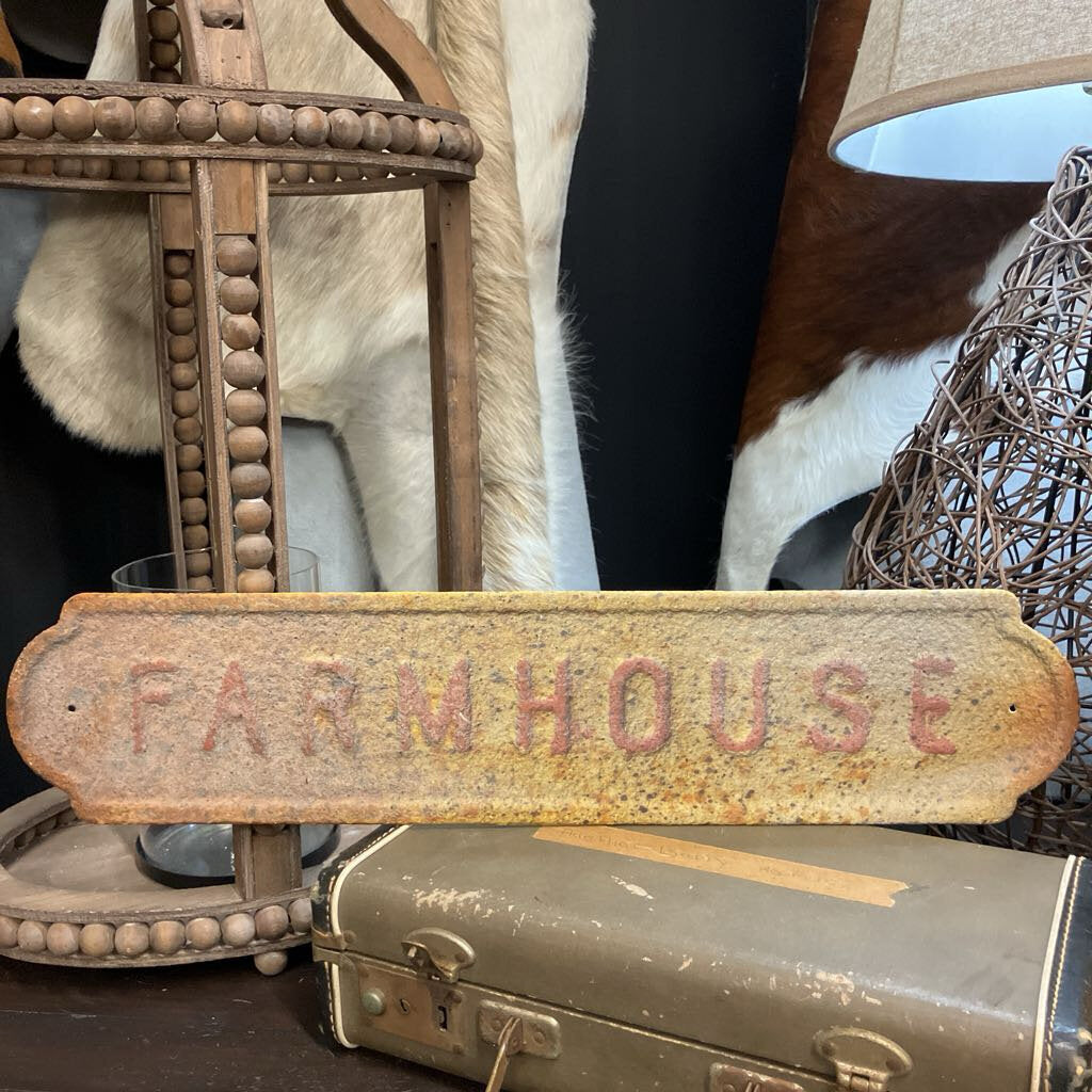 Rusted Farmhouse Sign