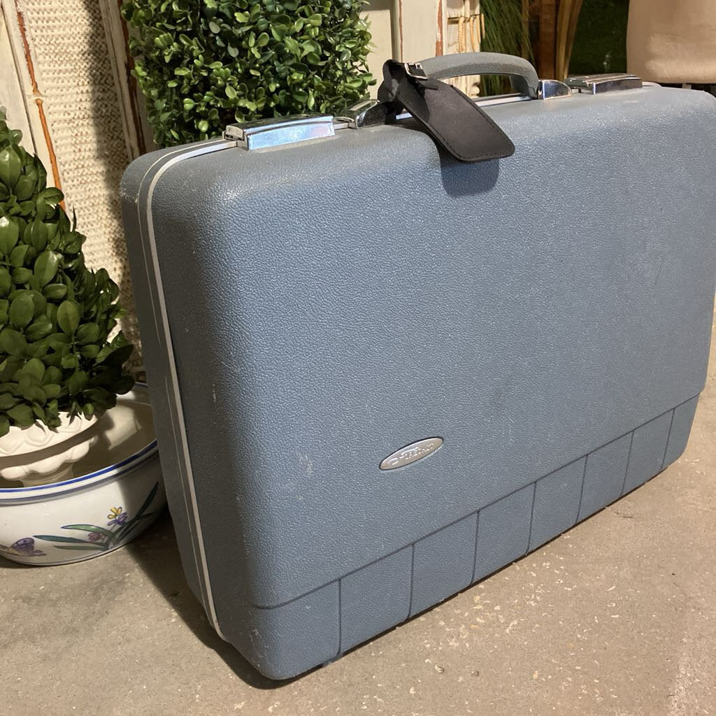 Sears Forecast Blue Suitcase