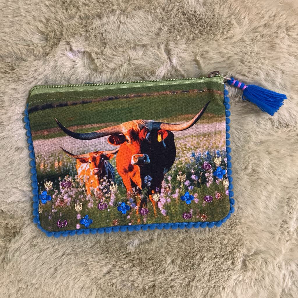 Zippered Longhorn Pouch