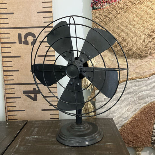 Vintage-Inspired Fan