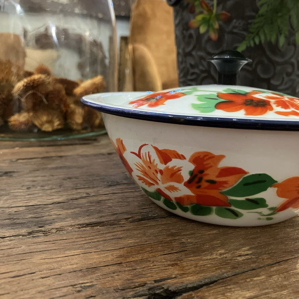 Bumper Harvest Enamelware Dish