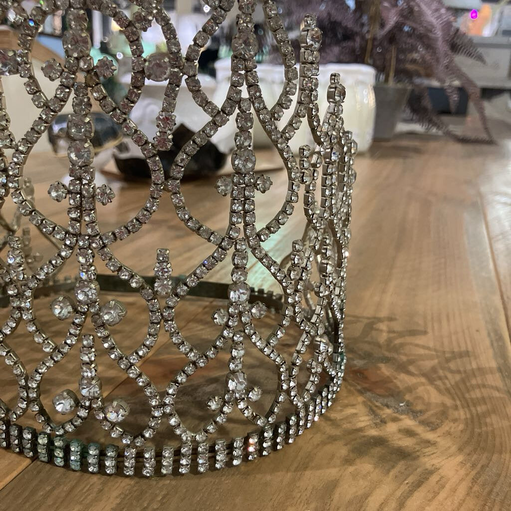 Antiqued Crown