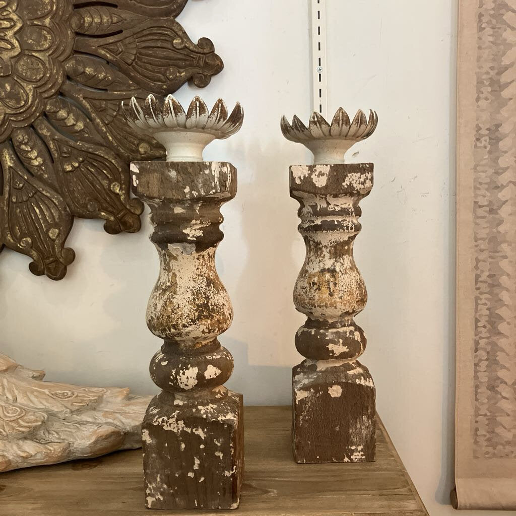 Lotus Pillar Candle Holder