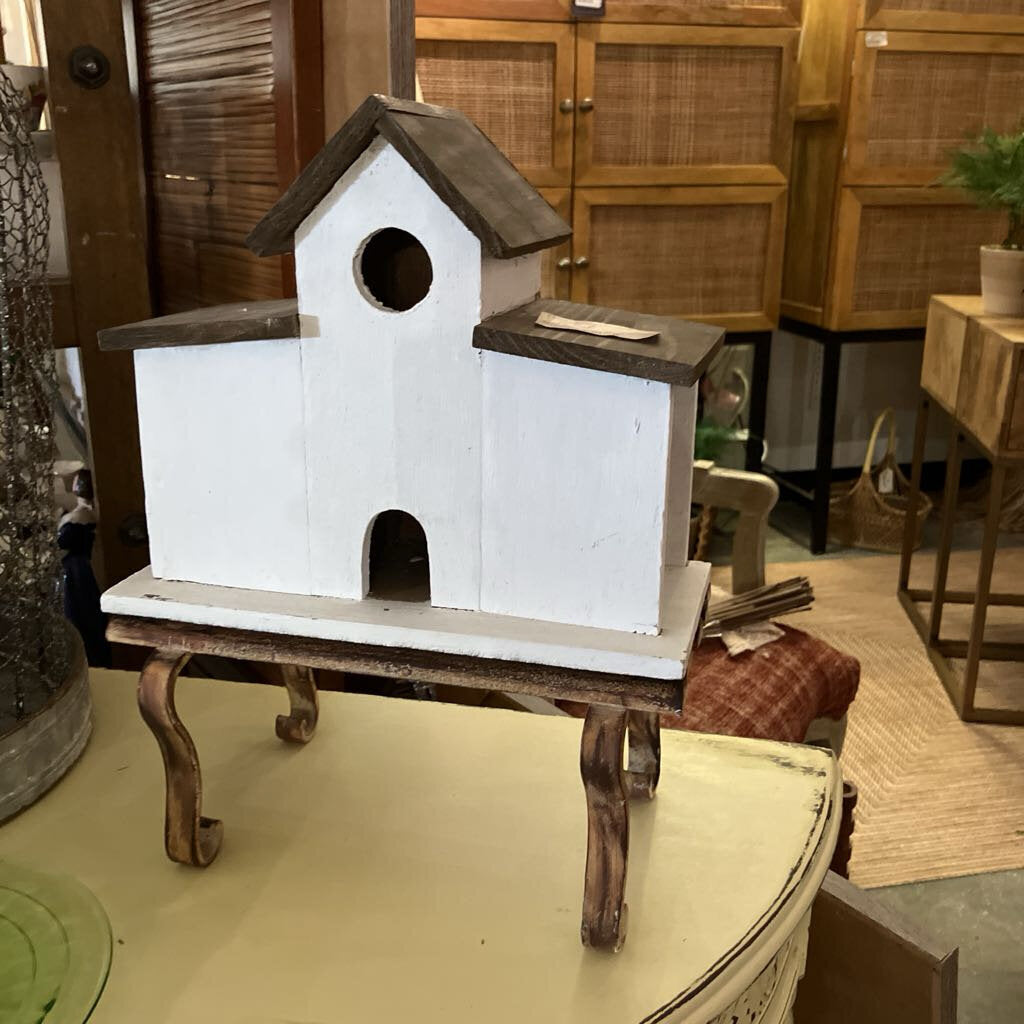 Cottage Wooden Birdhouse