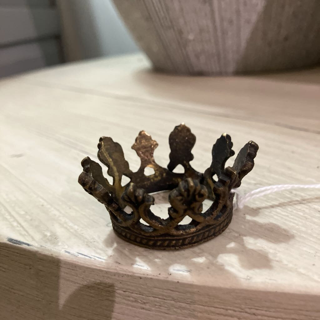 Brass Crown Napkin Ring